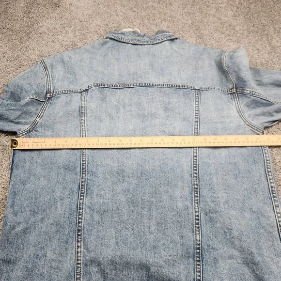Free People Denim Jacket Women‎ M/L Distressed Light Wash Jean Coat - Picture 11 of 15